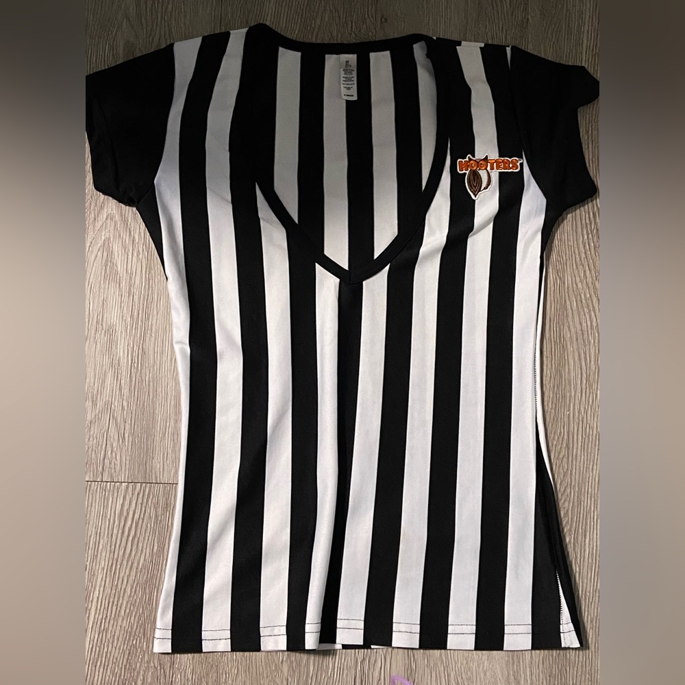 Hooters Referee Uniform Top